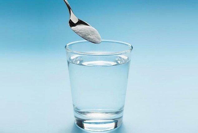 Epsom tuzu; kabızlık, uykusuzluk ve fibromiyalji gibi hastalıkların tedavisi için bol suda eritilerek içiliyor.