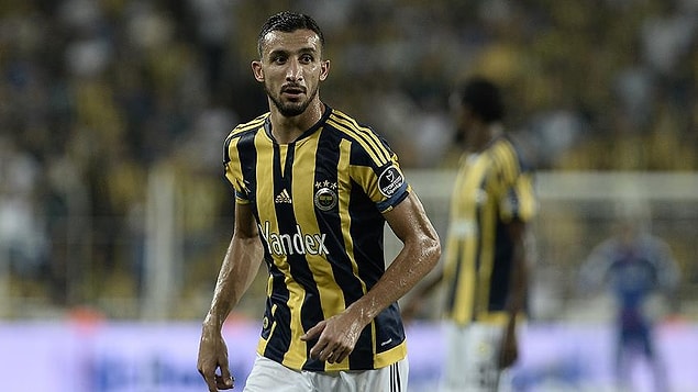 Fenerbahçe ile yollarını ayırdıktan sonra yeni takım arayan milli oyuncu Mehmet Topal, Medipol Başakşehir ile mutlu sona ulaştı.