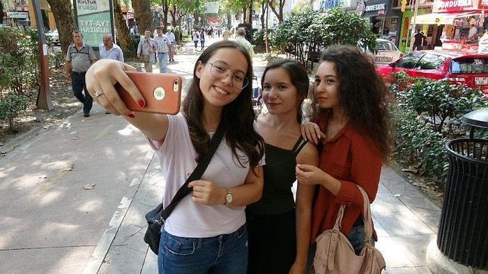 Türkiye'nin Selfie Haritası Çıkartıldı: Kocaelili Kadınlar Açık Ara Önde