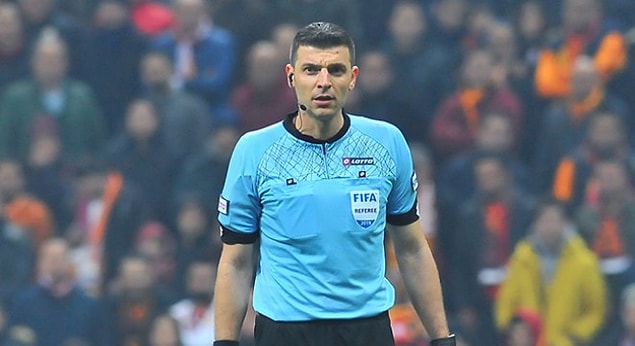 Konyaspor - Antalyaspor maçının hakemi olan Ümit Öztürk, 10 Şubat 2019'da yönettiği Galatasaray - Trabzonspor maçından sonra ilk kez Süper Lig'de orta hakem olarak maç aldı.