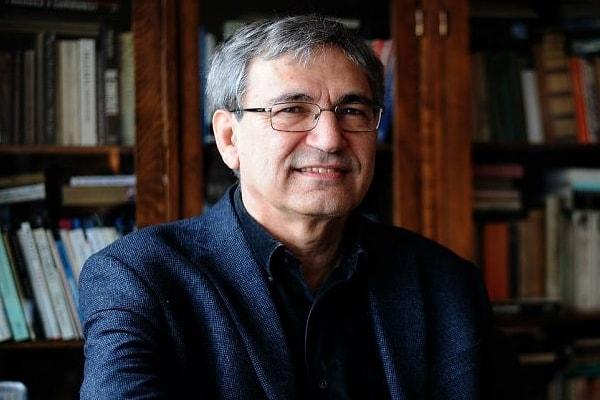 9. Nobel Ödüllü yazarımız Orhan Pamuk'un 2008 yılında yayınlanan ve kızı Rüya'ya ithaf ettiği aşk romanının adı nedir?