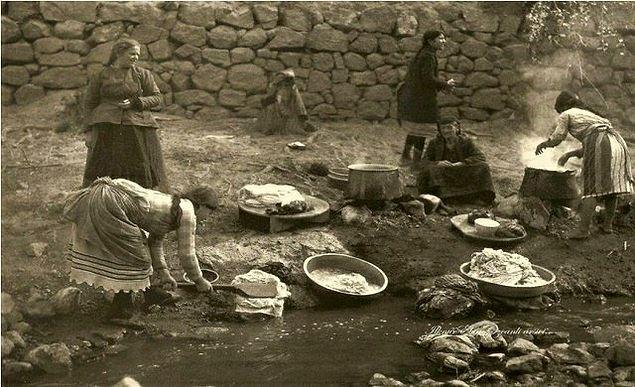 Zir Vadisi'nde çamaşır günü, Ankara, 1929.