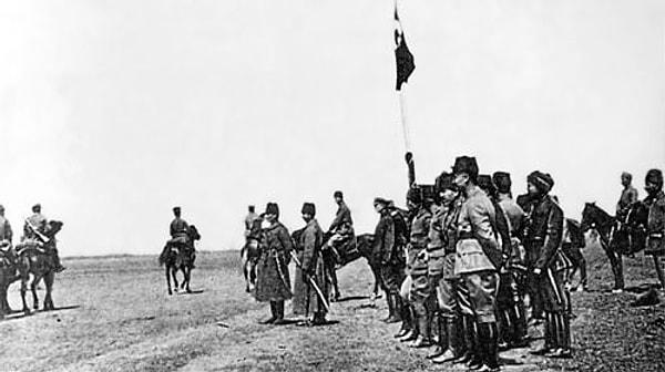 Trikopis’in elini uzun süre tutan Mustafa Kemal Paşa, “Üzülmeyin general; askerlikte mağlup olmak da var. Napolyon da vaktiyle esir olmuştu. Siz bizim misafirimizsiniz” diyerek teselli verdi.