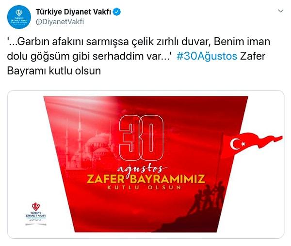 1. Cuma hutbelerini Türk ve İslam tarihindeki önemli olaylara ayıran Diyanet İşleri Başkanlığı 30 Ağustos günü de Zafer Bayramı'na yer verdi ancak şehit ve gazilerin anıldığı hutbede Mustafa Kemal Atatürk'e yer verilmedi.