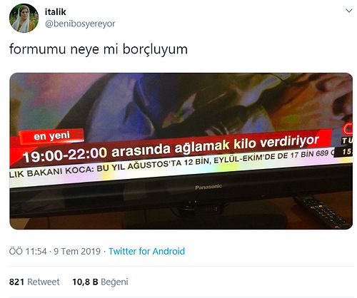 Aşırı Duygusal Hallerini Paylaşımlarına Yansıtarak Ağlanacak Haline Güldürmeyi Başarmış 10 Kişi