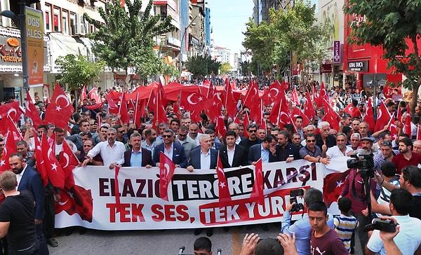 Elazığ'da, terör örgütü PKK'nın sivillere yönelik saldırıları protesto edildi.