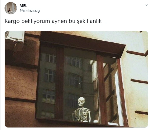Hasretinden prangalar eskittim.
