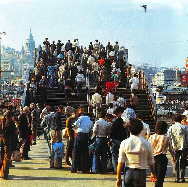 Eminönü üst geçidi, İstanbul, 1978.