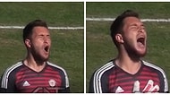 Yeni Çorumspor'un Kalecisi Onur, İstiklal Marşı'nı Okurken Adeta Kendinden Geçti!