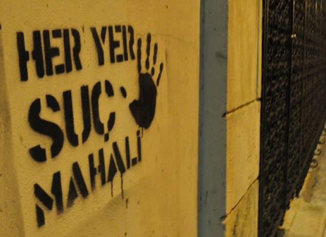 "Videodaki şahıs üzerindeki deri ceketini tuvalete bırakmış"