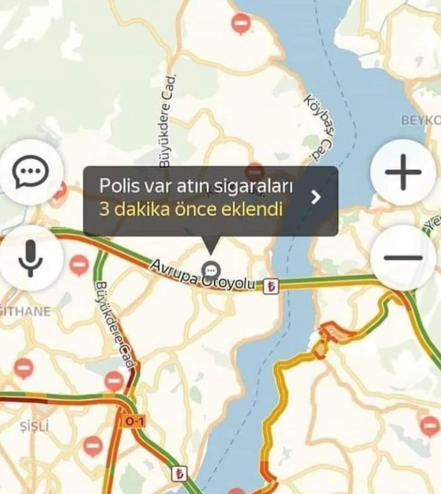 Arkadaşlar, Mahmut Hoca geliyor.