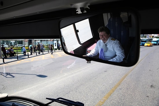 İBB Sözcüsü Murat Ongun: 'İETT'nin 10 Kadın Şoför İlanına 540 Erkek Başvurdu'