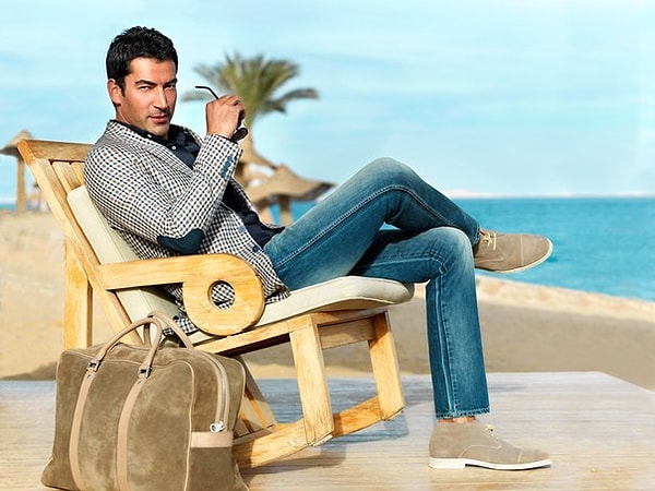 10. Благодаря победам Кенана в модельных конкурсах, его заметил Осман Синав и предложил ему главную роль в сериале «Сумасшедшее Сердце» (Deli Yürek), благодаря которому Кенан принял решение стать актером. Признание пришло через несколько лет плодотворной работы.