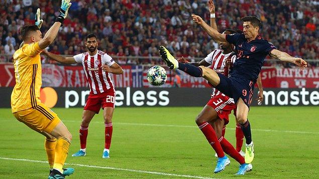Bayern Münih Olympiakos önünde 1-0 geriye düştüğü maçtan 3-2'lik galibiyetle ayrılmayı başardı