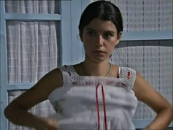 6. Кафе Фатмагюль «Цветочная кухня» («Gül Mutfağı») существует в Стамбуле на самом деле. Туда часто приходят люди, посмотревшие сериал. Обстановка со времен показа заключительной серии там не изменилась.