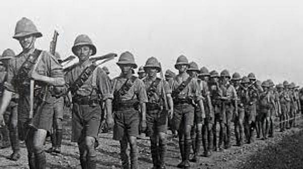 1947 - Irak'taki İngiliz askeri işgali sona erdi.