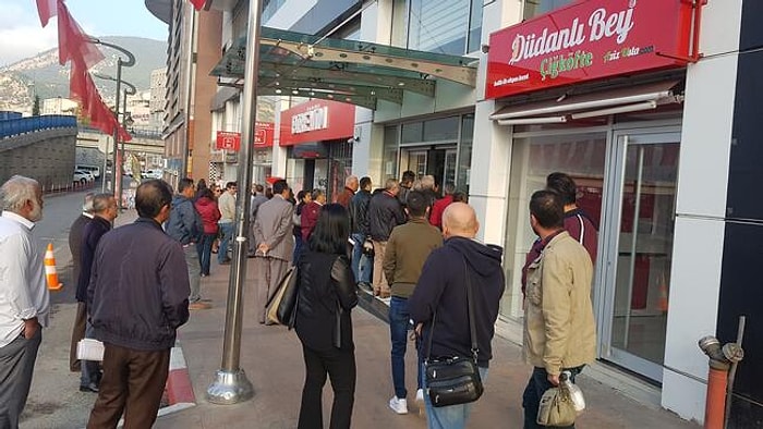 Karabük Belediye Başkanı Geç Gelen Memur ve İşçileri İçeri Almadı: 'Gerekli Uyarıları Yaptım, Ciddiye Alınmadı'