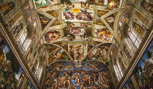 1512 - Tavan resimleri Michelangelo tarafından dört yılda yapılan Sistine Şapeli ilk kez halka gösterildi.