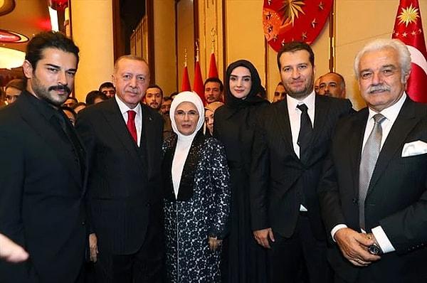 1. Cumhurbaşkanı Recep Tayyip Erdoğan'ın 29 Ekim Cumhuriyet Bayramı davetine ünlüler akın etti!