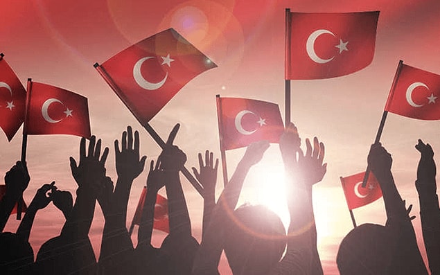 29 Ekim Cumhuriyet Bayramı önceki yıllardan daha büyük bir coşkuyla tüm yurtta ve dış temsilciliklerde törenlerle kutlandı.