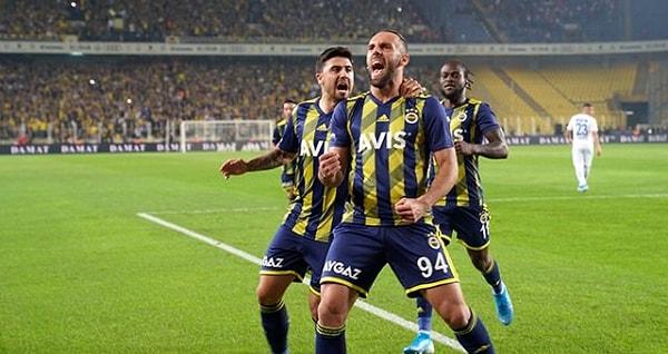 Henüz 6. dakikada Muriç'in penaltısıyla öne geçen Fenerbahçe'ye Kasımpaşa,