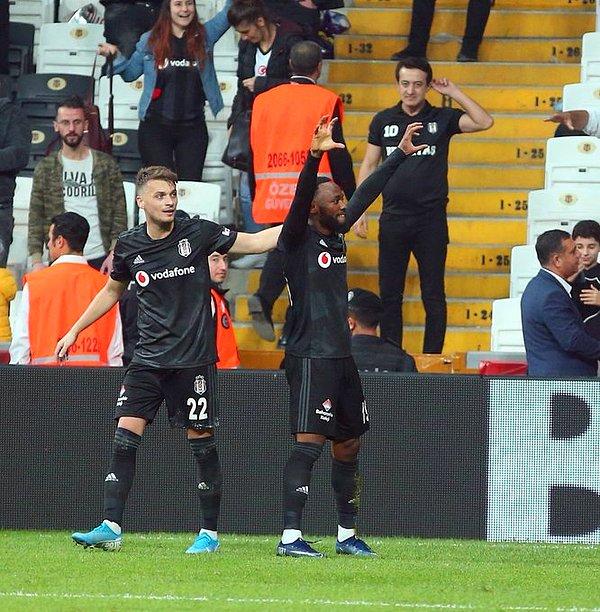 Kalan dakikalarda başka gol olmayınca Beşiktaş maçı 1-0 kazanarak 3 puanı hanesine yazdırdı.
