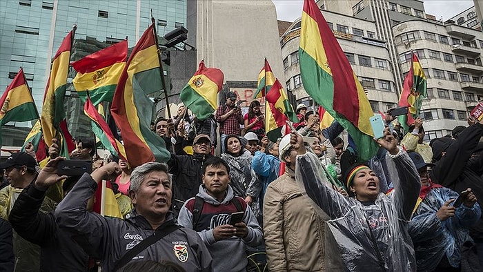 Evo Morales, Bolivya'dan Ayrıldı ve Meksika'ya Sığındı: 'Güçlü Bir Şekilde Döneceğim'