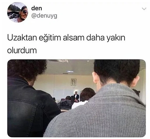 Çok uzaktan.