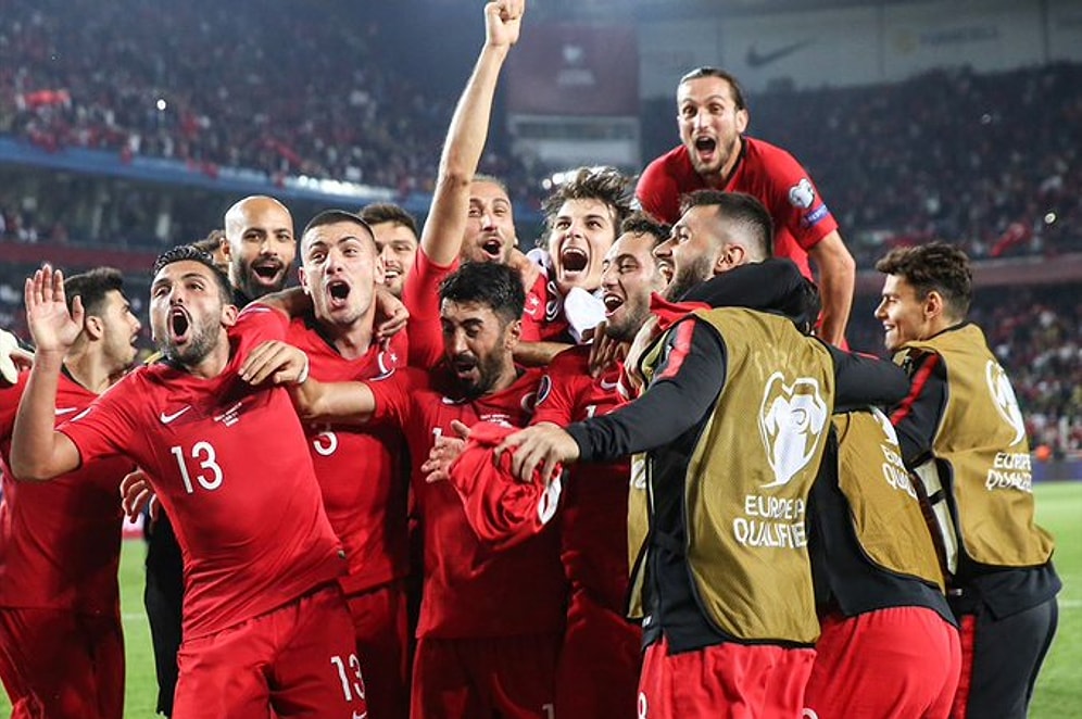 Mutlusson! İzlanda ile Berabere Kalan A Milli Futbol Takımımız EURO 2020'yi Garantiledi