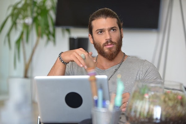 В январе 2018 года Джан Яман вновь оказывается вовлеченным в скандал с женщиной.