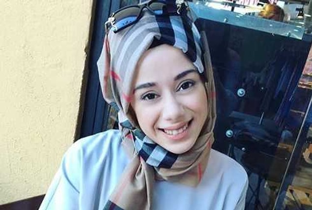 Büşra Nur Çalar Söylemez, 2017 yılında Mavi Marmara gemisinde yaşamını yitiren Uğur Süleyman Söylemez'in oğlu Ahmet Emin Söylemez ile evli...
