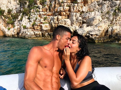 Dünyaca Ünlü Yıldız Futbolcu Cristiano Ronaldo’nun Sevgilisi Georgina Rodriguez ile Fas’ta Gizlice Evlendiği İddia Edildi