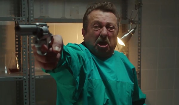 4. Тайяр Дюндар из "Грязные деньги и любовь"