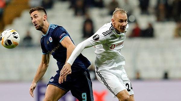 Bu sonucun ardından ev sahibi Beşiktaş gruptaki ilk puanlarını alarak son sırada kalırken, konuk ekip Slovan Bratislava ise 4 puanla kendisine 3. sırada yer buldu.