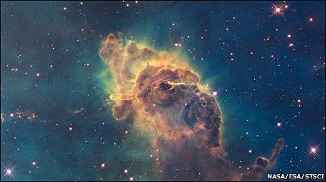 2. Hubble uzay teleskobu, o yıla kadar elde edilen "en eski galaksi" görüntülerini yakaladı!