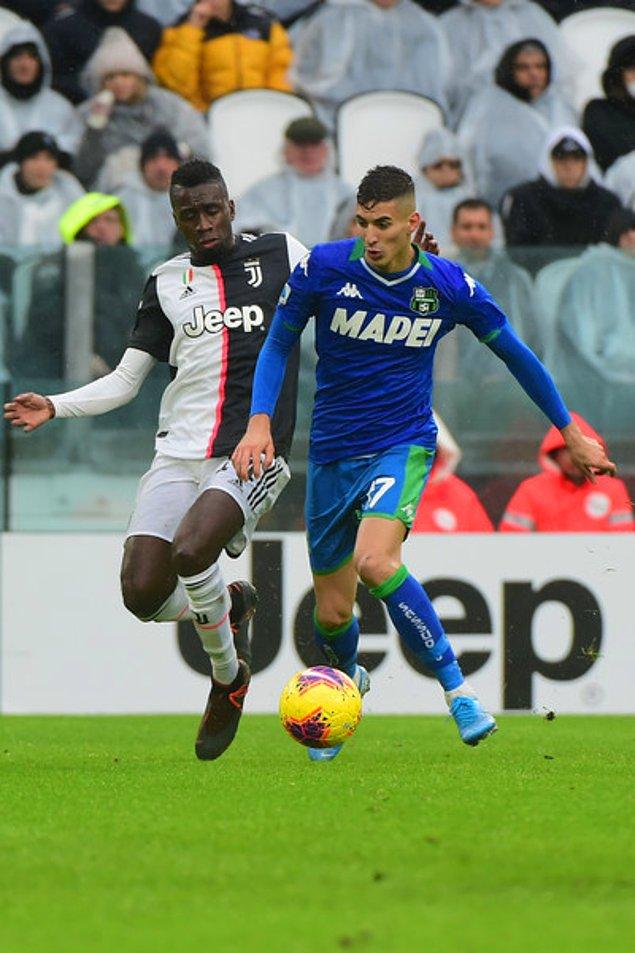 Sassuolo'nun deplasmanda Juventus ile 2-2 berabere kaldığı karşılaşmada Mert Müldür 18 dakika görev yaptı.