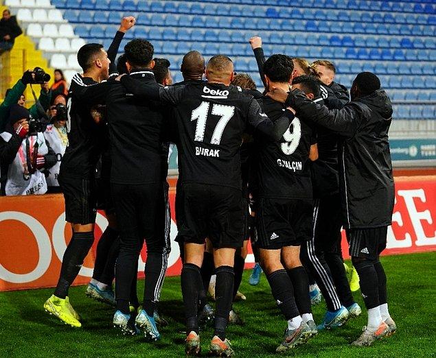 Bu sezon Sivasspor ile Süper Lig'de beş maçlık galibiyet serisi yakalayan siyah beyazlıların serisi altı maça çıktı.