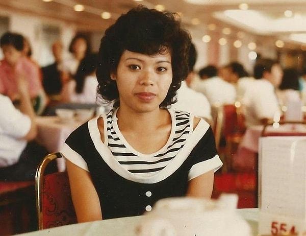 20. "Annemin gelmiş geçmiş en iyi fotoğrafı, Hong Kong'da 80'li yıllarda çekilmiş."