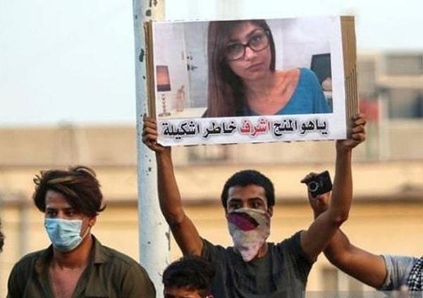 Hatta Basra'da hükumet karşıtı protestoların sembolü oldu.