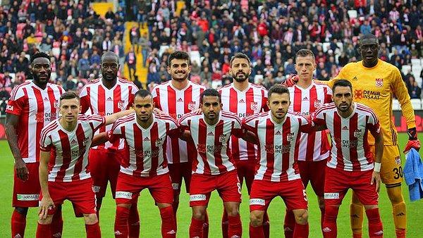 Bu sonuçla DG Sivasspor 33 puana yükselerek liderliğini sürdürdü.