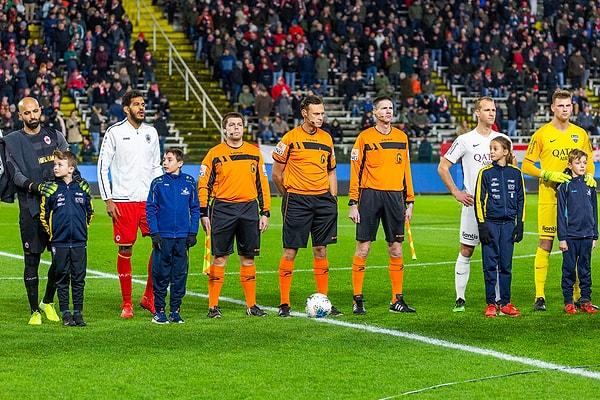 Royal Antwerp'in sahasında KAS Eupen'i 1-0 mağlup ettiği karşılaşmada kalesini gole kapatan Sinan Bolat, galibiyette büyük pay sahibi oldu.