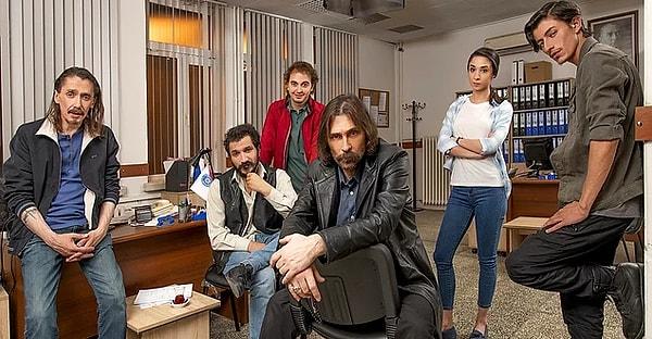 'Behzat Ç.' uzun süre önce televizyona veda etmişti. Fakat Blu TV'de yeni bir sezon yayınladılar. 5. sezonunu dijitalde izleyen hayranları, yeni bir sezon bekliyordu ama sonuç hüsran oldu.