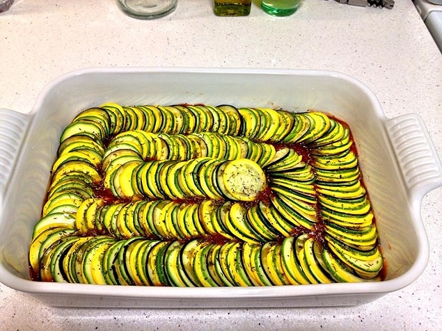 10. Ratatouille'dan mükemmel ratatouille.