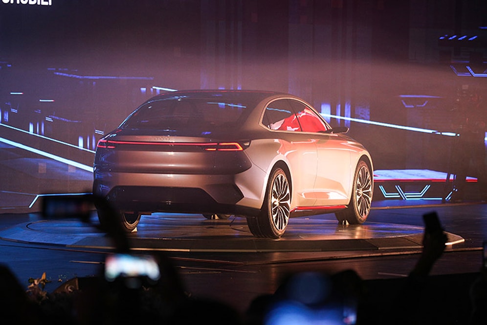 Karşınızda Yerli Otomobilimiz! Merakla Beklenen Fiyatı ve Markanın İsmi Ne Olacak, Ne Zaman Satışa Sunulacak?