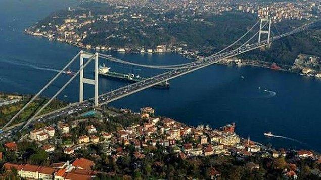 1986 - İstanbul Boğazı'nda, Fatih Sultan Mehmet Köprüsü'nün yapımına başlandı.