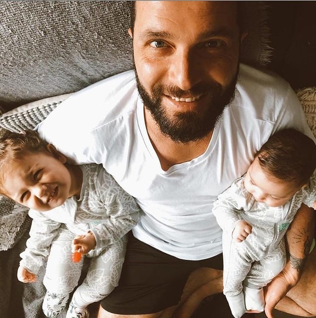 10. Özlem Ada Şahin ve Berkay'ın kızı Zeynep Mira