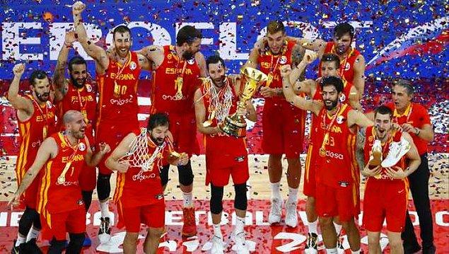 39. Çin'de düzenlenen 2019 FIBA Dünya Kupası'nda Arjantin'i 95-75 mağlup eden İspanya, tarihindeki ikinci dünya şampiyonluğunu elde etti.