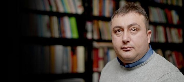 Twitter'ı aktif bir şekilde kullanarak halkı bilinçlendiren Vergi Uzmanı Dr. Ozan Bingöl, yeniden değerleme oranı olan yüzde 22,58 oranında artırılan birçok kalemi değerlendirdi.