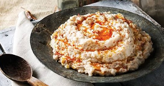 Tavuklu Keşkek Tarifi: Davetlerin Yöresel Tadı Tavuklu Keşkek Nasıl Yapılır?