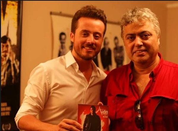 11. Gelelim Aydın Kurtoğlu'na. Biliyorsunuz Cengiz Kurtoğlu taverna müziğinin en büyük isimlerinden biridir. Oğlu pop müziği tercih etti ve 2015 Kral Türkiye Müzik Ödüllerinde en iyi çıkış yapan sanatçı adayı oldu.